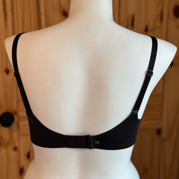 Adjustable Victorias Secret Push Up Bra - Picture 4 of 5
